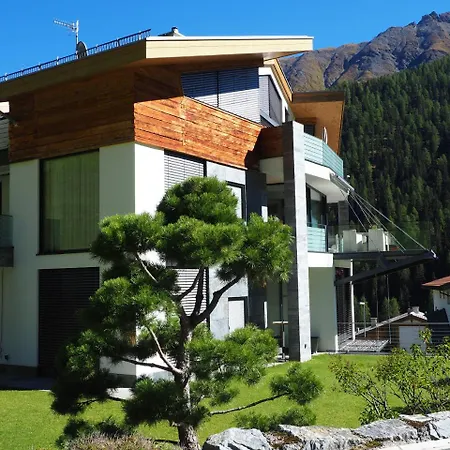 Aparthotel Alpinlodge & 5*